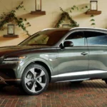 2025-genesis-gv80-front-quarter